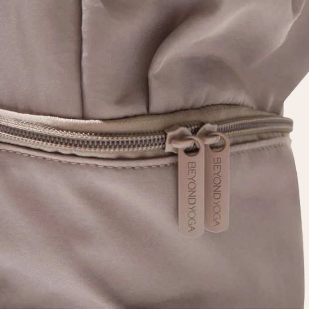 BEYOND YOGA Convertible Gym Bag / Backpack / Tote in BIRCHWOOD (tan) | NEW - Picture 7 of 11